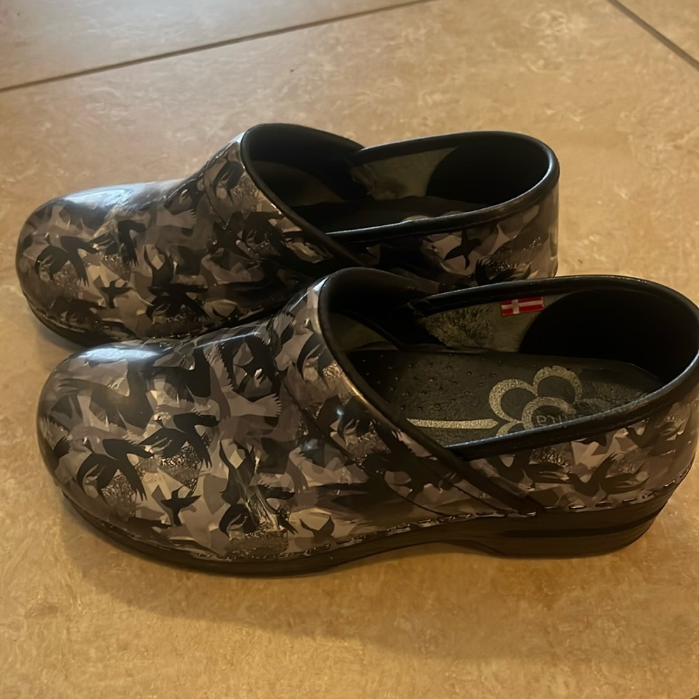 Sanita Clogs